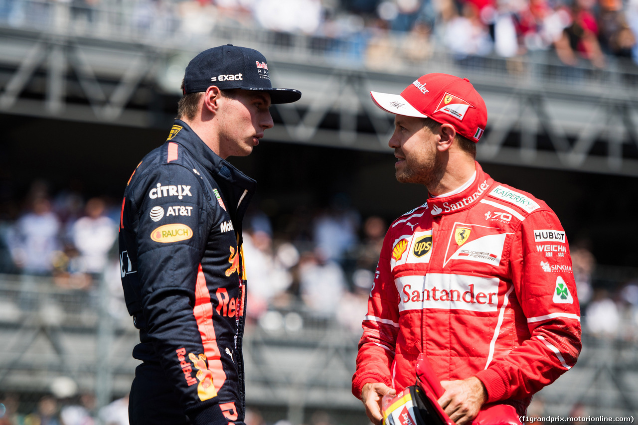 GP MESSICO, 28.10.2017 - Qualifiche, 2nd place Max Verstappen (NED) Red Bull Racing RB13 e Sebastian Vettel (GER) Ferrari SF70H pole position