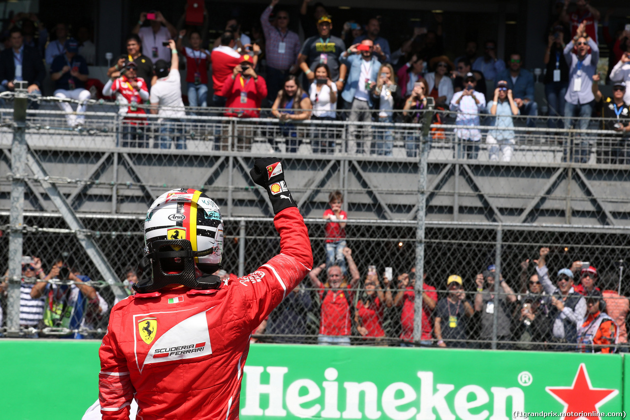 GP MESSICO, 28.10.2017 - Qualifiche, Sebastian Vettel (GER) Ferrari SF70H pole position
