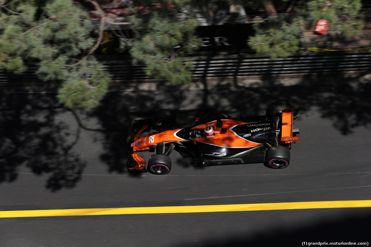 GP MONACO, 28.05.2017 - Gara, Jenson Button (GBR) McLaren MCL32