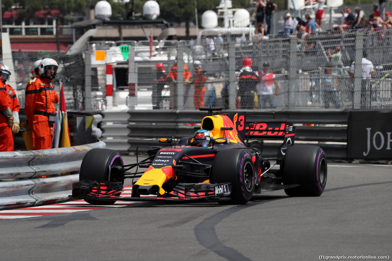 GP MONACO, 25.05.2017 - Prove Libere 1, Daniel Ricciardo (AUS) Red Bull Racing RB13