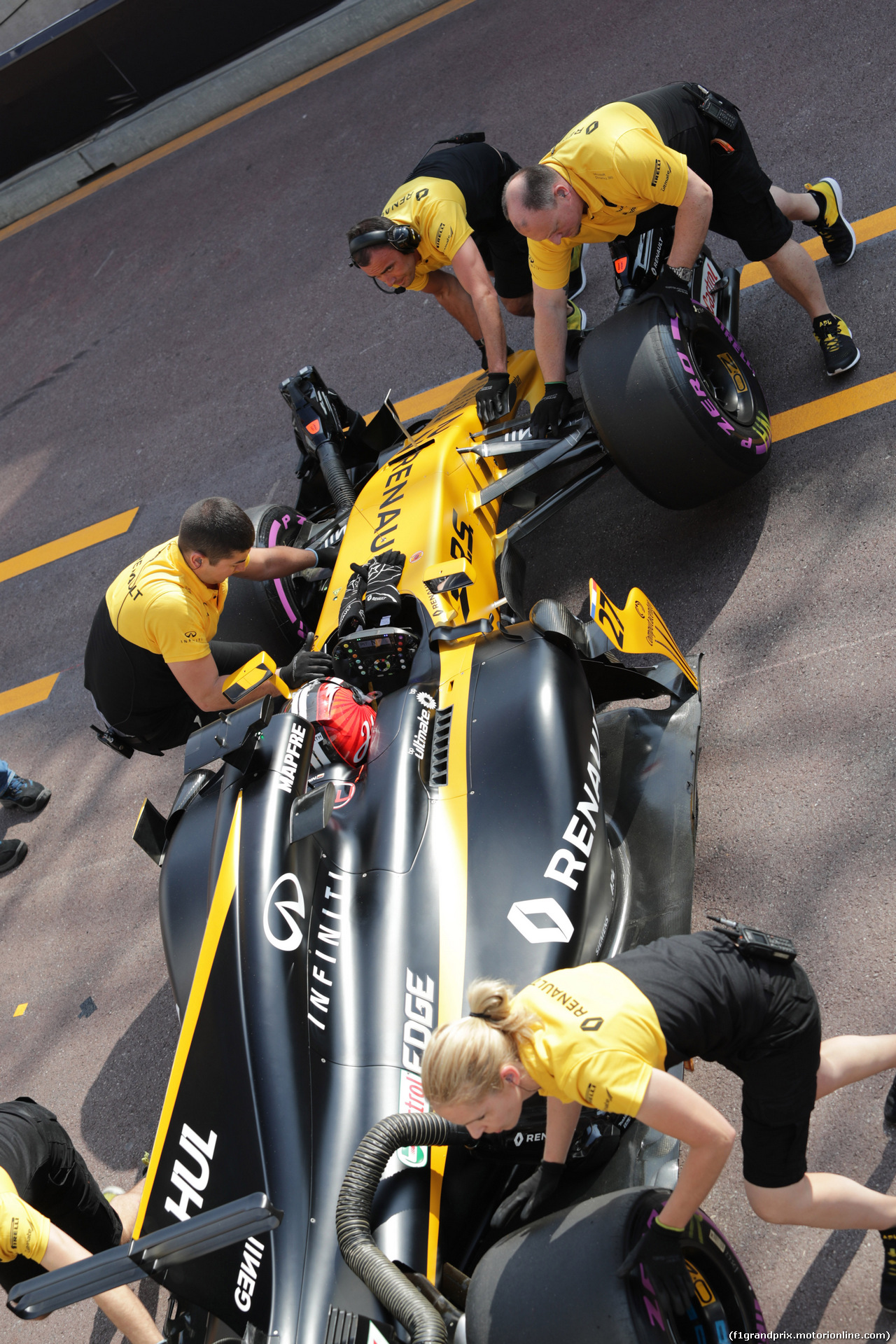 GP MONACO, 25.05.2017 - Prove Libere 1, Nico Hulkenberg (GER) Renault Sport F1 Team RS17