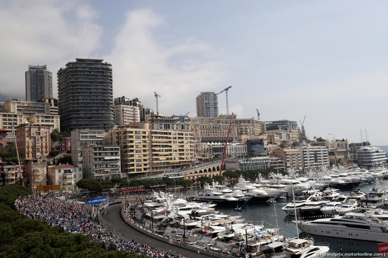 GP MONACO, 25.05.2017 - Prove Libere 1, Valtteri Bottas (FIN) Mercedes AMG F1 W08