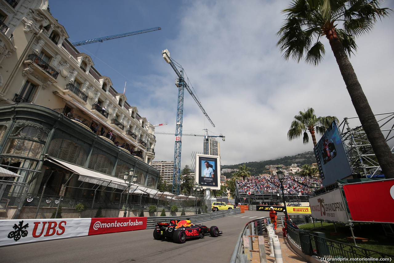 GP MONACO, 25.05.2017 - Prove Libere 1, Daniel Ricciardo (AUS) Red Bull Racing RB13
