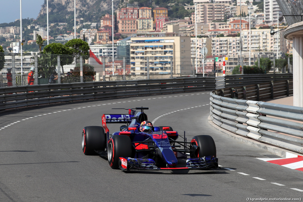 GP MONACO, 25.05.2017 - Prove Libere 1, Daniil Kvyat (RUS) Scuderia Toro Rosso STR12