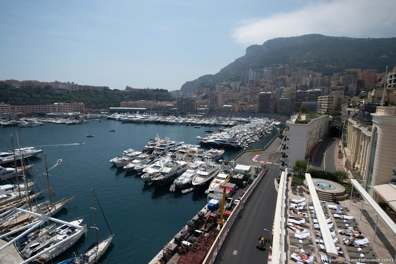 GP MONACO, 25.05.2017 - Prove Libere 2, Nico Hulkenberg (GER) Renault Sport F1 Team RS17