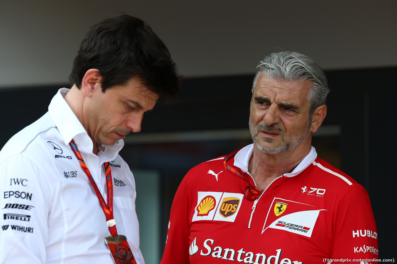 GP MONACO, 25.05.2017 - Prove Libere 2, Toto Wolff (GER) Mercedes AMG F1 Shareholder e Executive Director e Maurizio Arrivabene (ITA) Ferrari Team Principal