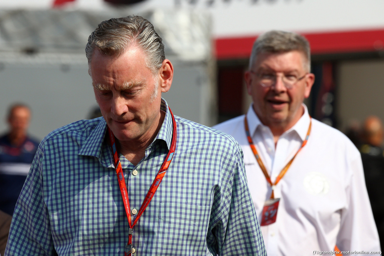 GP MONACO, 25.05.2017 - Prove Libere 2, Sean Bratches, Formula 1 Managing Director, Commercial Operations e Ross Brawn (GBR) Formula One Managing Director of Motorsports