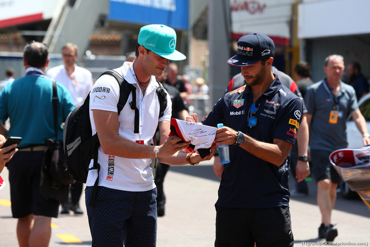 GP MONACO, 24.05.2017 - Daniel Ricciardo (AUS) Red Bull Racing RB13