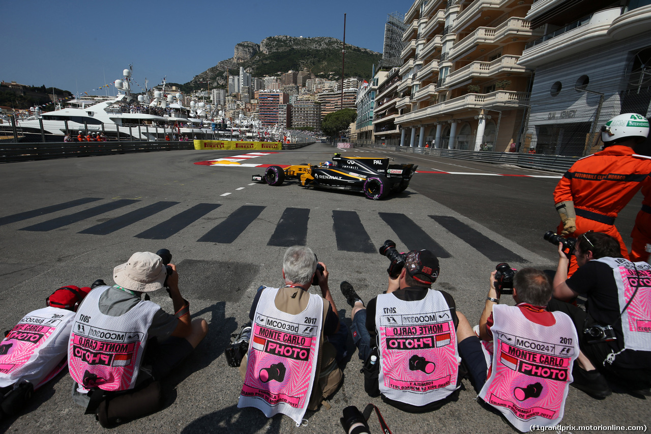 GP MONACO, 27.05.2017 - Prove Libere 3, Jolyon Palmer (GBR) Renault Sport F1 Team RS17