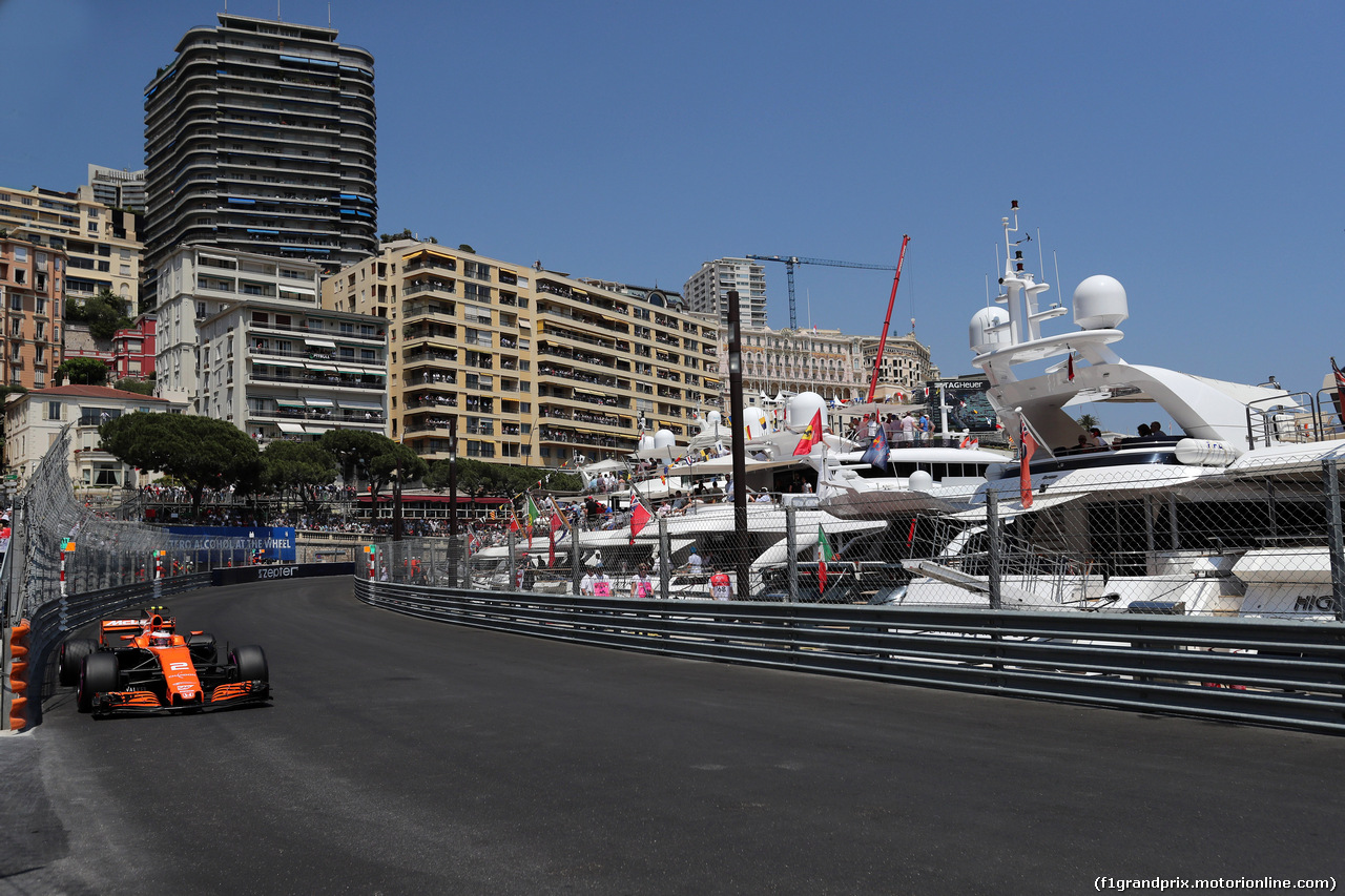GP MONACO, 27.05.2017 - Qualifiche, Stoffel Vandoorne (BEL) McLaren MCL32