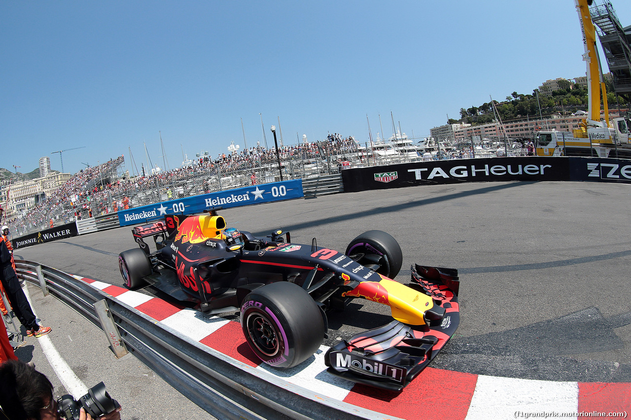 GP MONACO, 27.05.2017- Qualifiche, Daniel Ricciardo (AUS) Red Bull Racing RB13