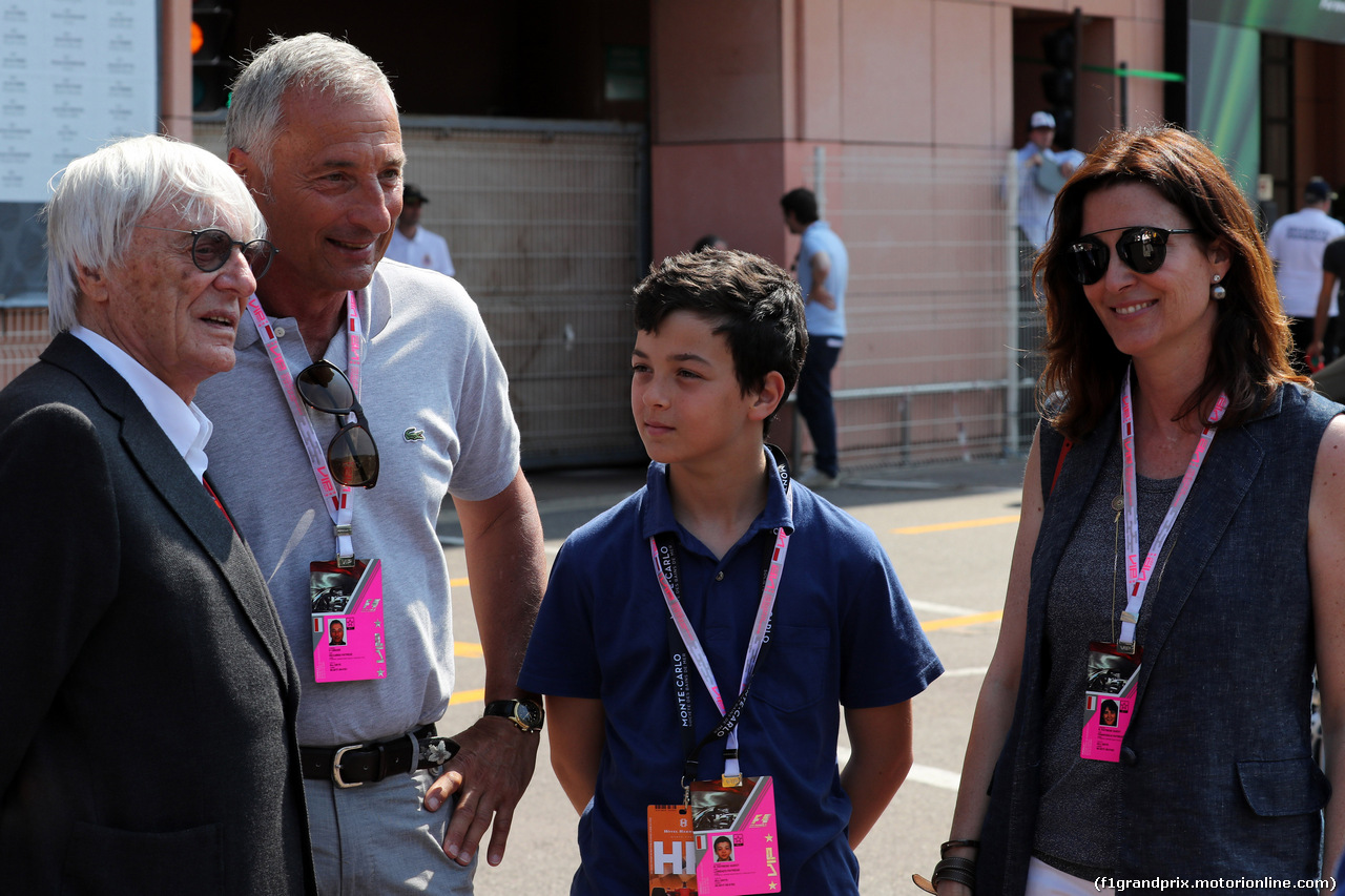 GP MONACO, 26.05.2017 - Bernie Ecclestone (GBR) with Riccardo Patresi (ITA)