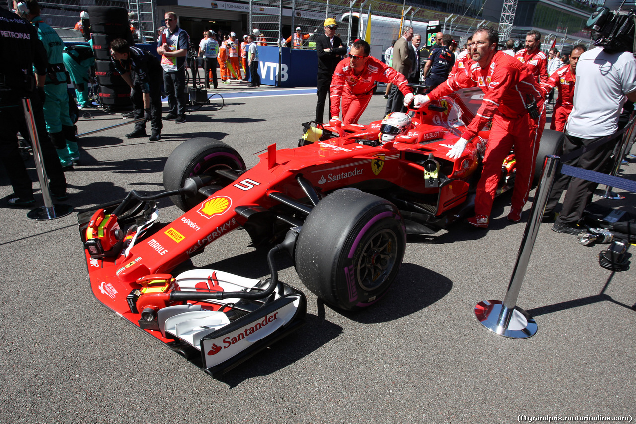 GP RUSSIA, 30.04.2017 - Gara, Sebastian Vettel (GER) Ferrari SF70H