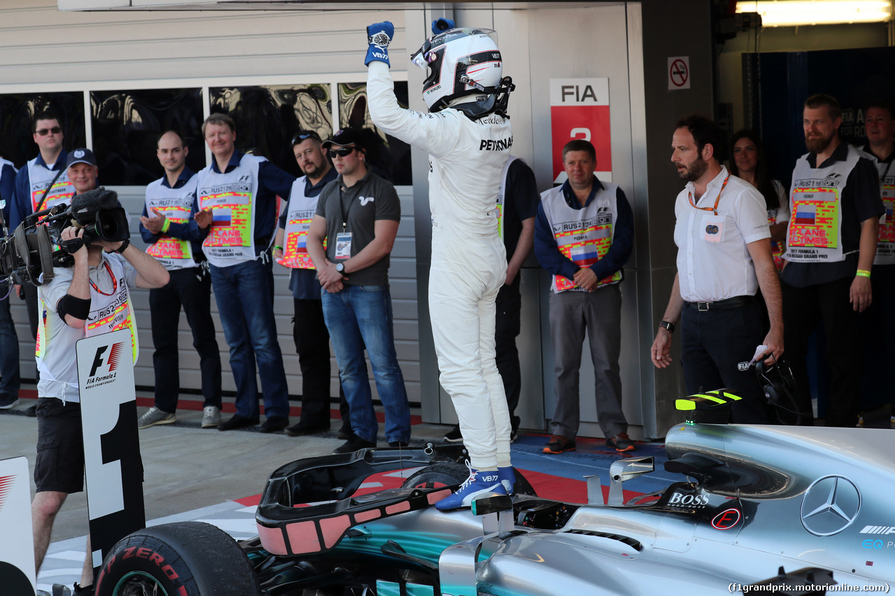 GP RUSSIA, 30.04.2017 - Gara, Valtteri Bottas (FIN) Mercedes AMG F1 W08 vincitore