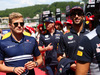 GP RUSSIA, 30.04.2017 - Marcus Ericsson (SUE) Sauber C36 e Daniel Ricciardo (AUS) Red Bull Racing RB13