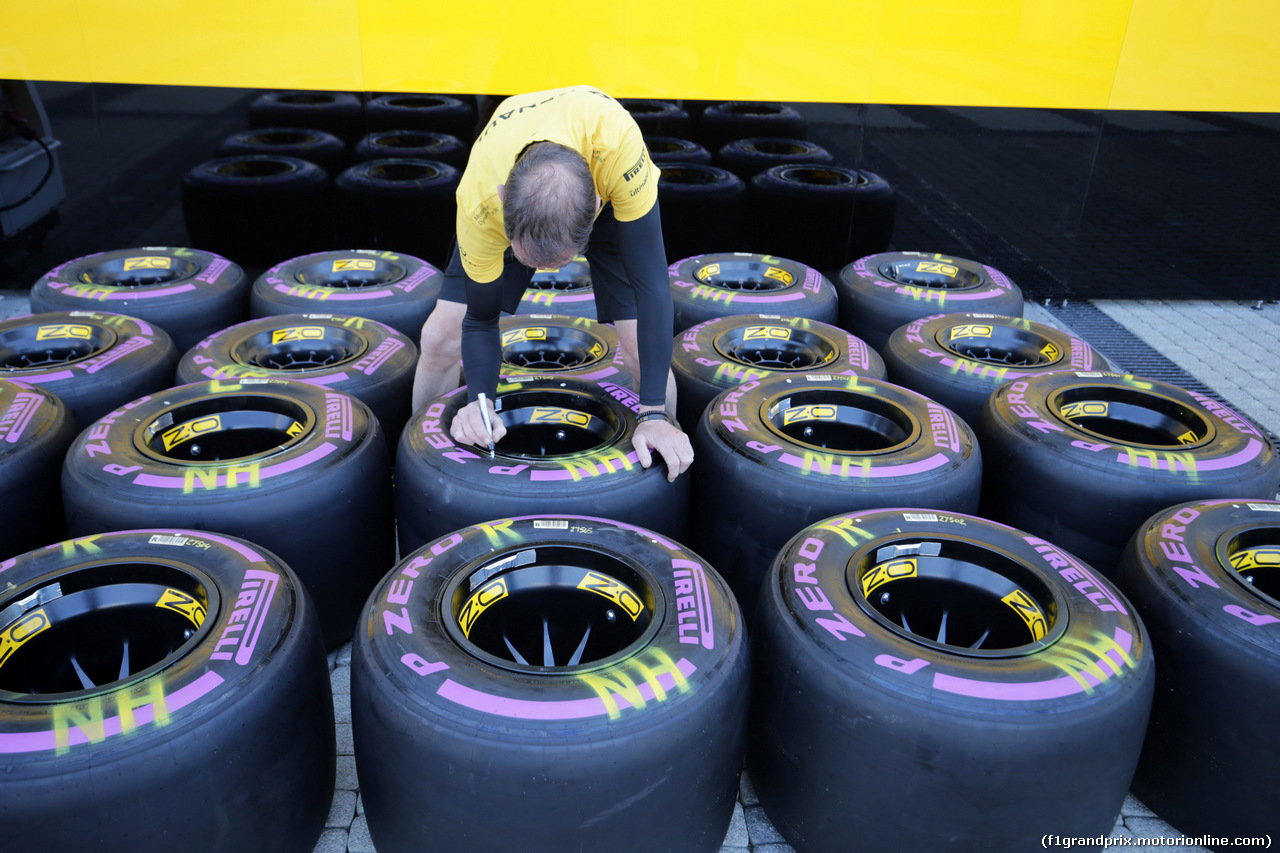 GP RUSSIA, 27.04.2017 - Pirelli Tyres e OZ Wheels