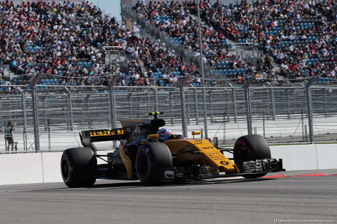 GP RUSSIA, 29.04.2017 - Qualifiche, Jolyon Palmer (GBR) Renault Sport F1 Team RS17