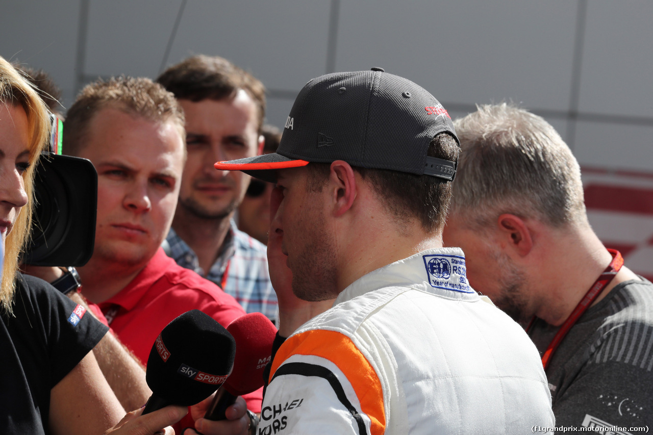 GP RUSSIA, 29.04.2017 - Qualifiche, Stoffel Vandoorne (BEL) McLaren MCL32
