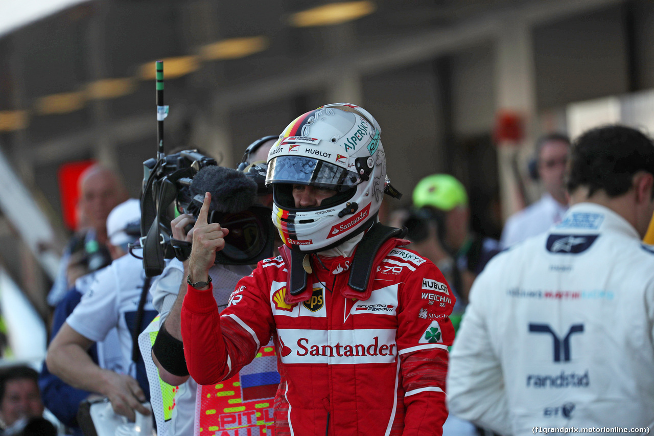 GP RUSSIA, 29.04.2017 - Qualifiche, Sebastian Vettel (GER) Ferrari SF70H pole position