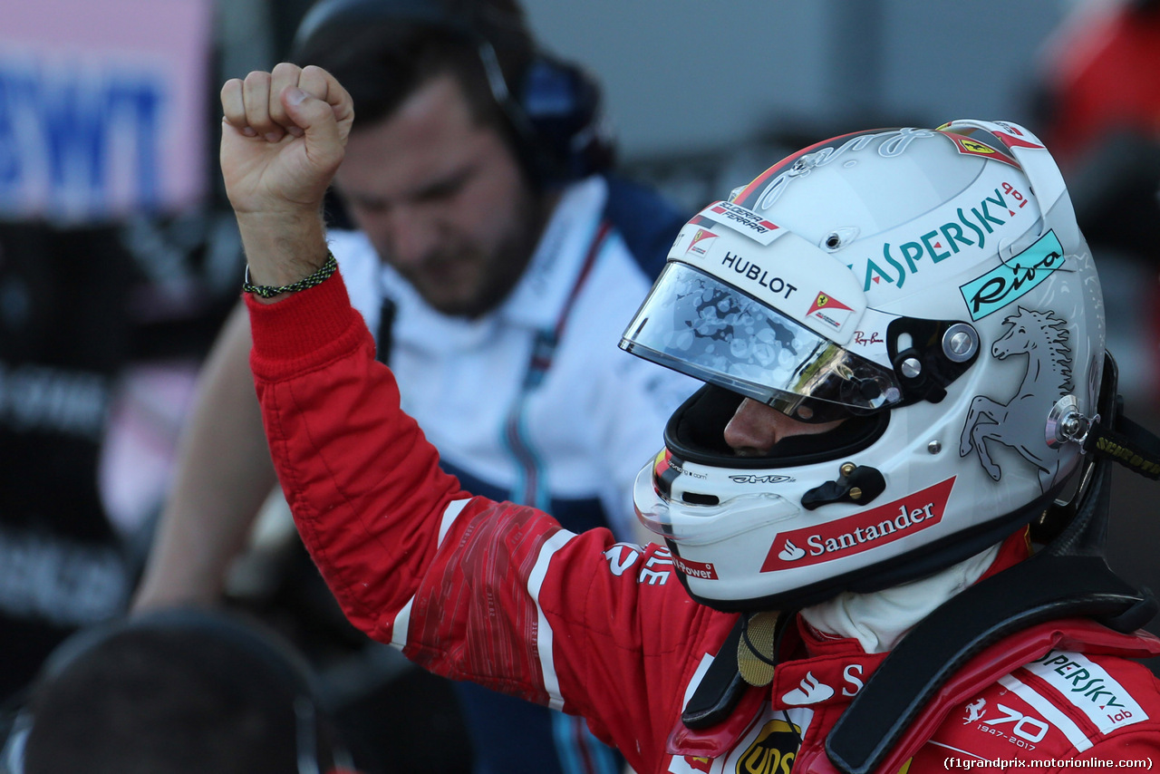 GP RUSSIA, 29.04.2017 - Qualifiche, Sebastian Vettel (GER) Ferrari SF70H pole position