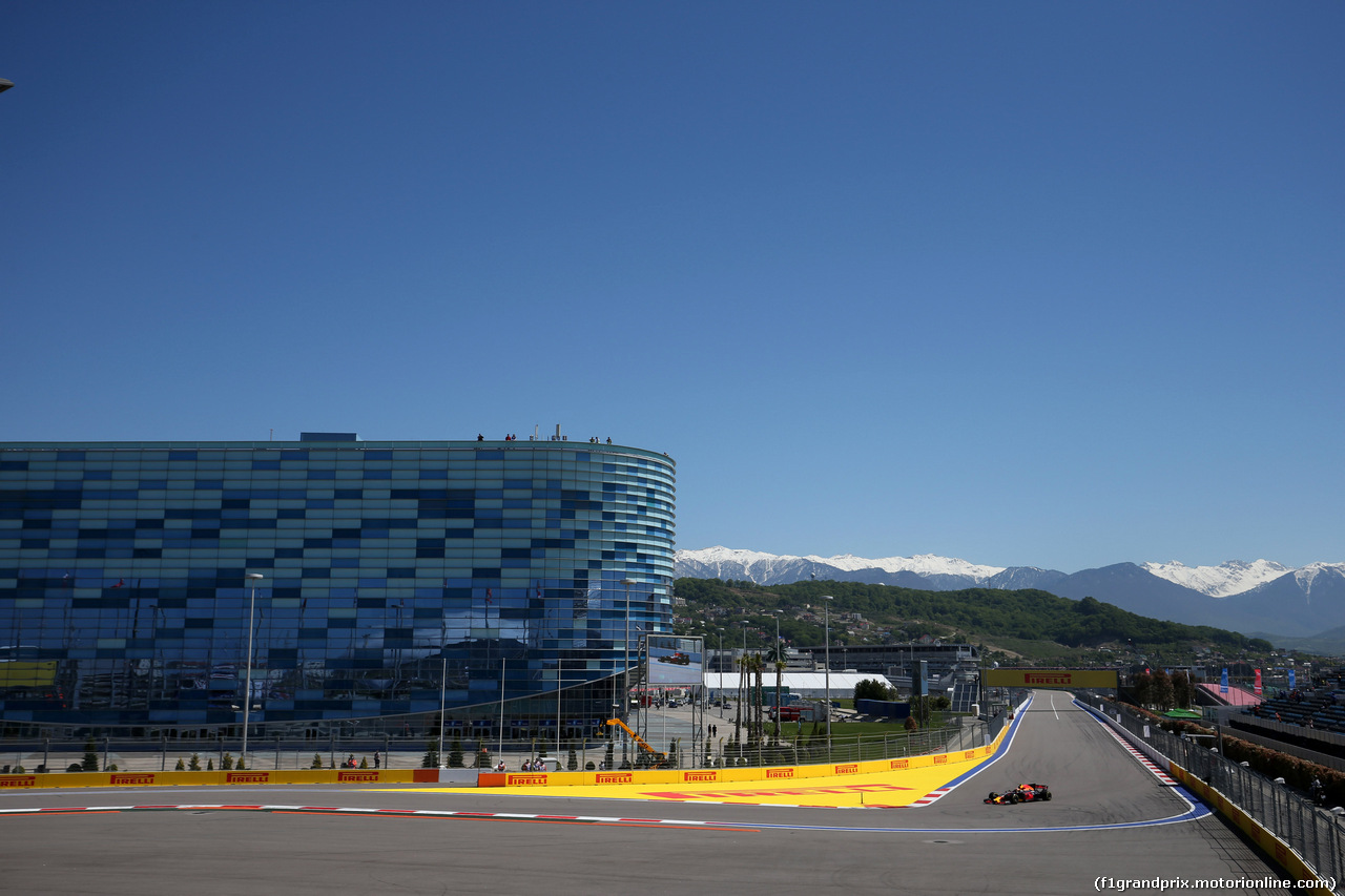 GP RUSSIA, 28.04.2017 - Prove Libere 1, Max Verstappen (NED) Red Bull Racing RB13