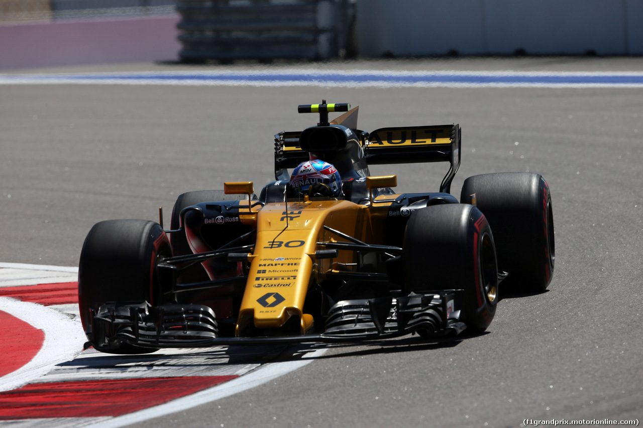 GP RUSSIA, 28.04.2017 - Prove Libere 1, Jolyon Palmer (GBR) Renault Sport F1 Team RS17
