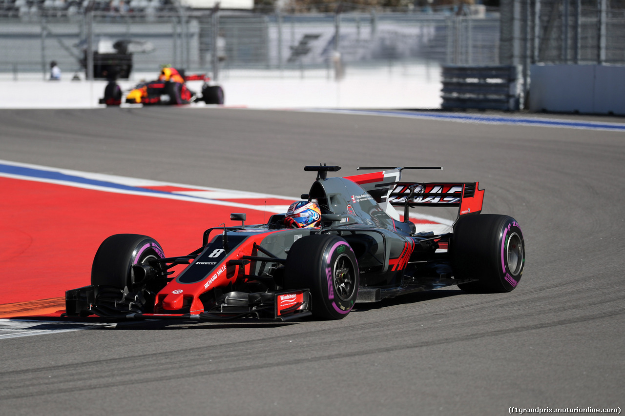GP RUSSIA, 28.04.2017 - Prove Libere 2, Romain Grosjean (FRA) Haas F1 Team VF-17