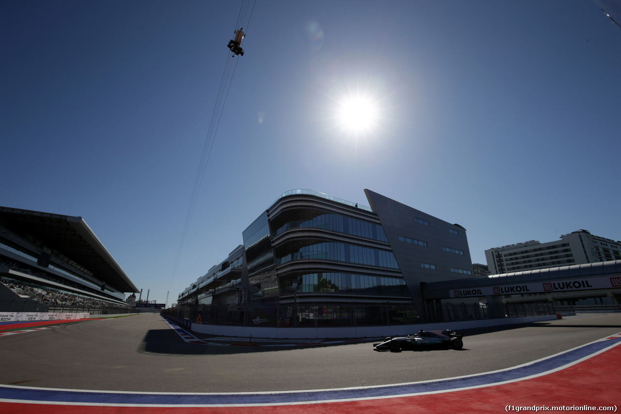 GP RUSSIA, 28.04.2017 - Prove Libere 2, Lewis Hamilton (GBR) Mercedes AMG F1 W08