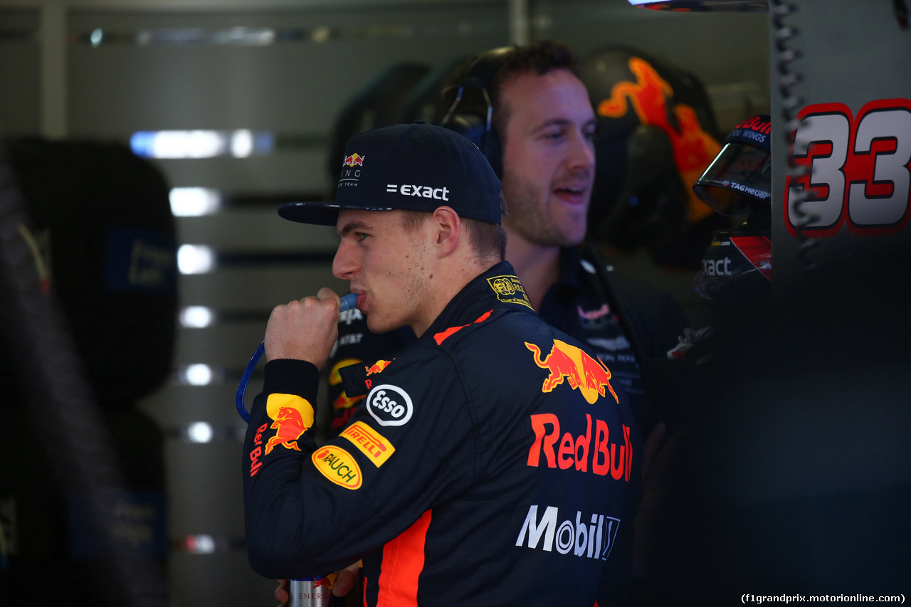 GP RUSSIA, 28.04.2017 - Prove Libere 2, Max Verstappen (NED) Red Bull Racing RB13