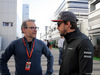 GP RUSSIA, 27.04.2017 - Jacques Villeneuve (CAN) e Fernando Alonso (ESP) McLaren MCL32