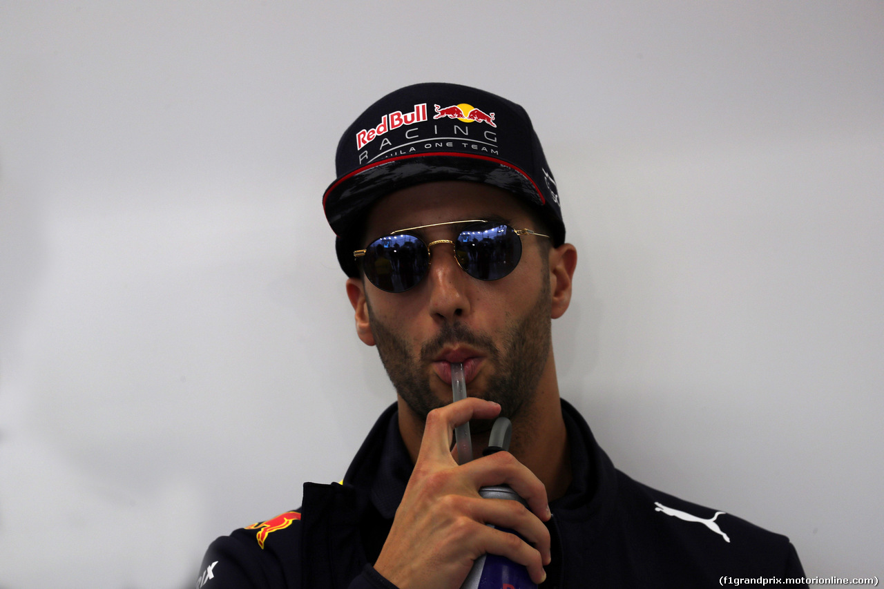 GP SINGAPORE, 17.09.2017 - Daniel Ricciardo (AUS) Red Bull Racing RB13