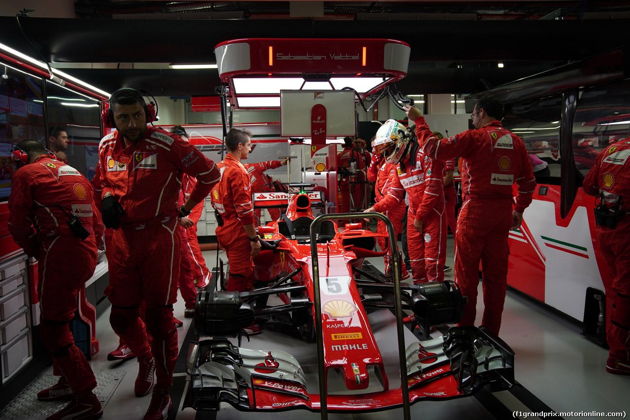 GP SINGAPORE, 17.09.2017 - Gara, Sebastian Vettel (GER) Ferrari SF70H