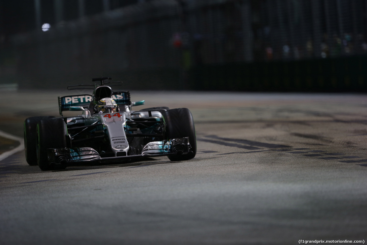 GP SINGAPORE, 17.09.2017 - Gara, Lewis Hamilton (GBR) Mercedes AMG F1 W08