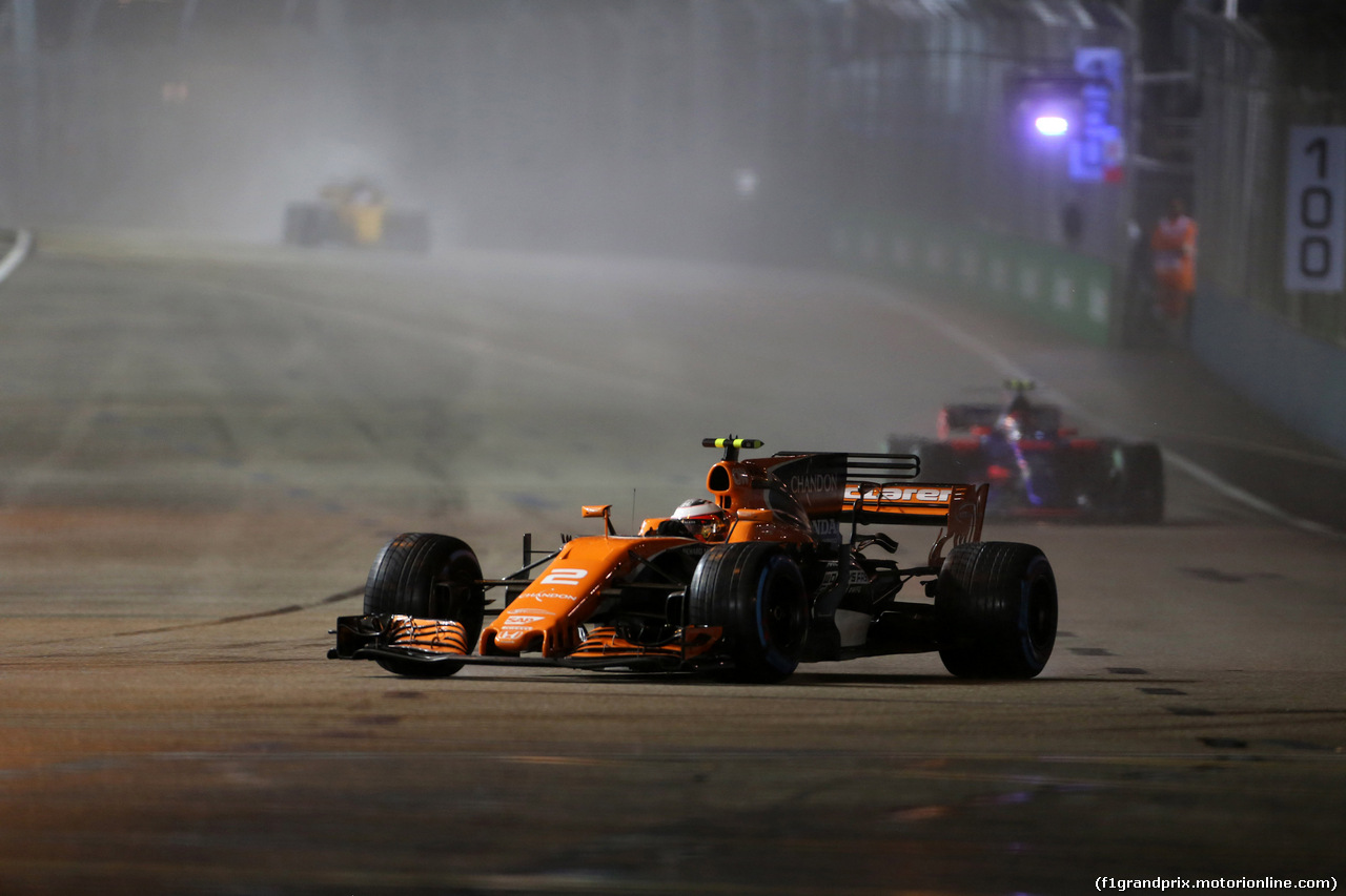 GP SINGAPORE, 17.09.2017 - Gara, Stoffel Vandoorne (BEL) McLaren MCL32