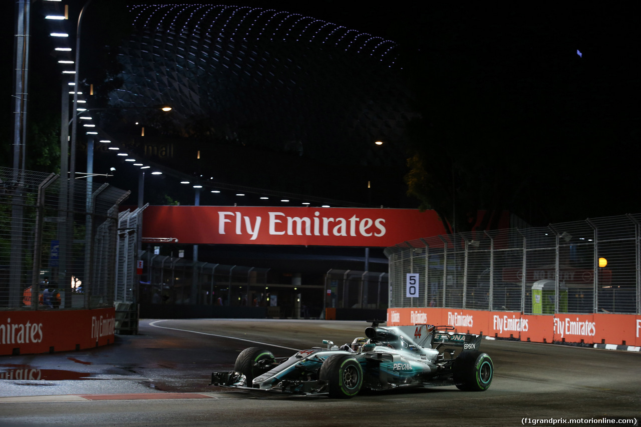 GP SINGAPORE, 17.09.2017 - Gara, Lewis Hamilton (GBR) Mercedes AMG F1 W08