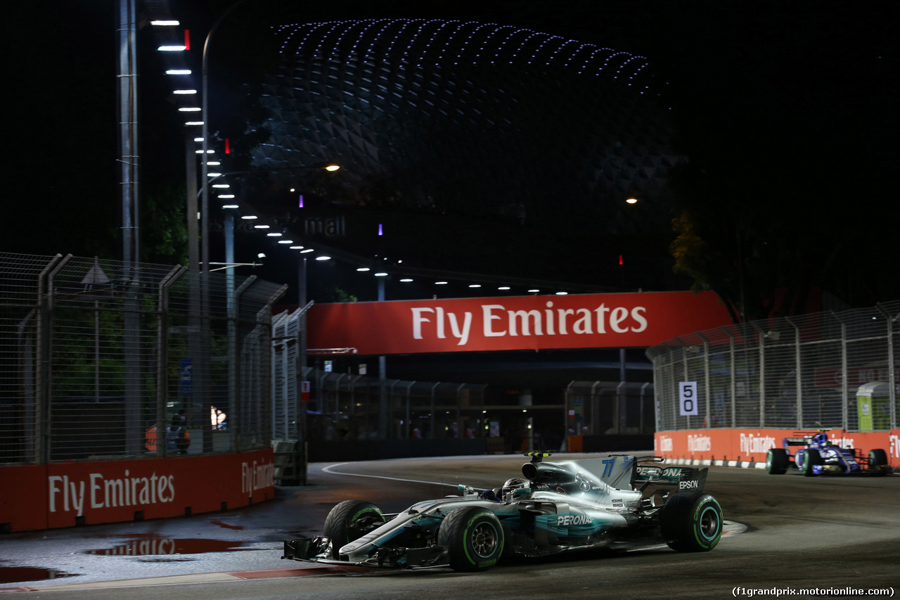 GP SINGAPORE, 17.09.2017 - Gara, Valtteri Bottas (FIN) Mercedes AMG F1 W08