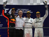 GP SINGAPORE, 17.09.2017 - Gara, 2nd place Daniel Ricciardo (AUS) Red Bull Racing RB13, Lewis Hamilton (GBR) Mercedes AMG F1 W08 vincitore e 3rd place Valtteri Bottas (FIN) Mercedes AMG F1 W08