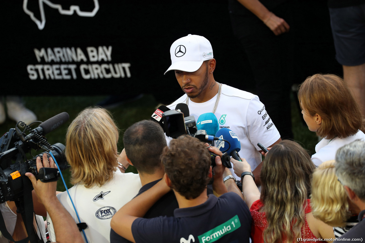 GP SINGAPORE, 14.09.2017 - Lewis Hamilton (GBR) Mercedes AMG F1 W08