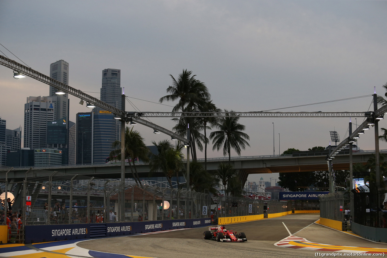 GP SINGAPORE, 16.09.2017 - Prove Libere 3, Sebastian Vettel (GER) Ferrari SF70H