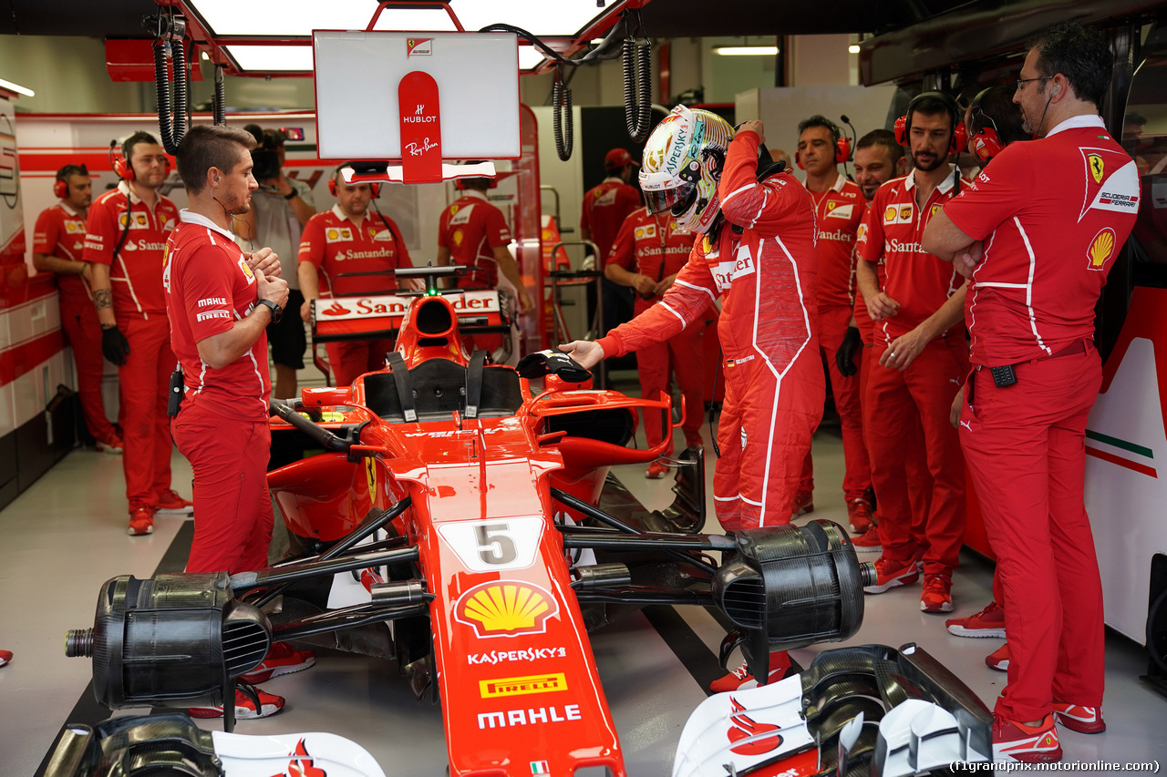GP SINGAPORE, 16.09.2017 - Prove Libere 3, Sebastian Vettel (GER) Ferrari SF70H
