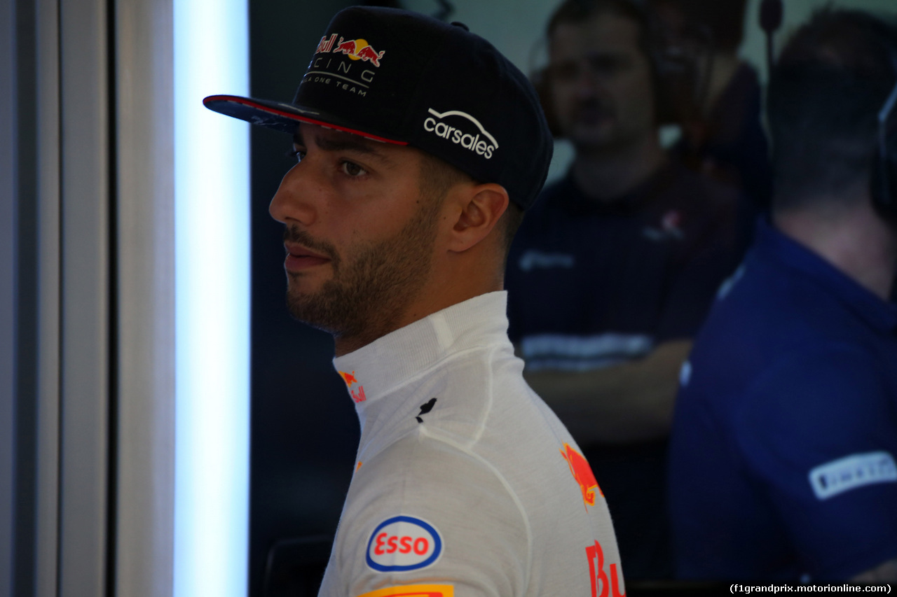 GP SINGAPORE, 16.09.2017 - Prove Libere 3, Daniel Ricciardo (AUS) Red Bull Racing RB13