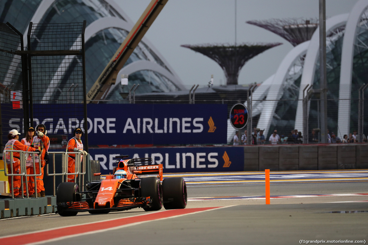 GP SINGAPORE, 16.09.2017 - Prove Libere 3, Fernando Alonso (ESP) McLaren MCL32