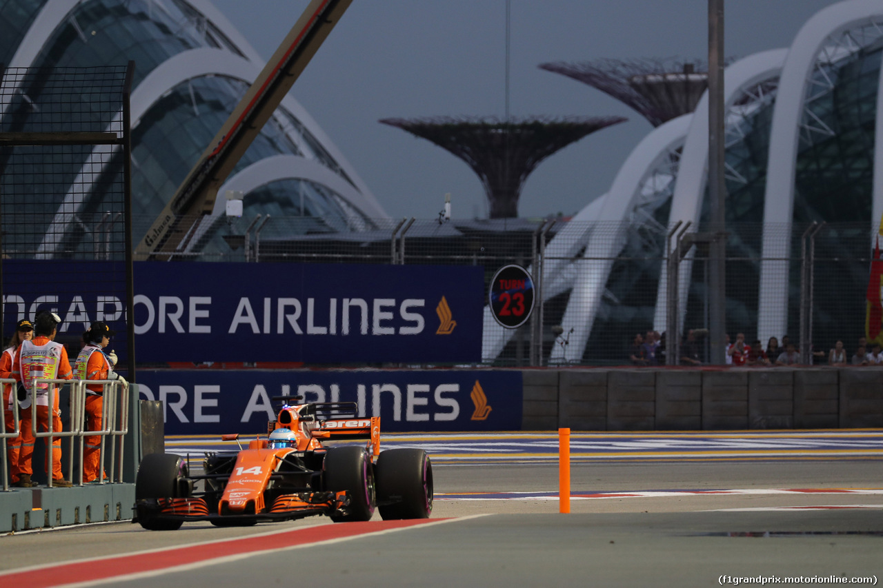 GP SINGAPORE, 16.09.2017 - Prove Libere 3, Fernando Alonso (ESP) McLaren MCL32
