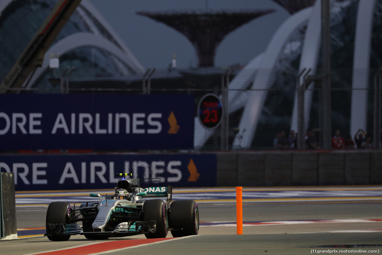GP SINGAPORE, 16.09.2017 - Prove Libere 3, Valtteri Bottas (FIN) Mercedes AMG F1 W08