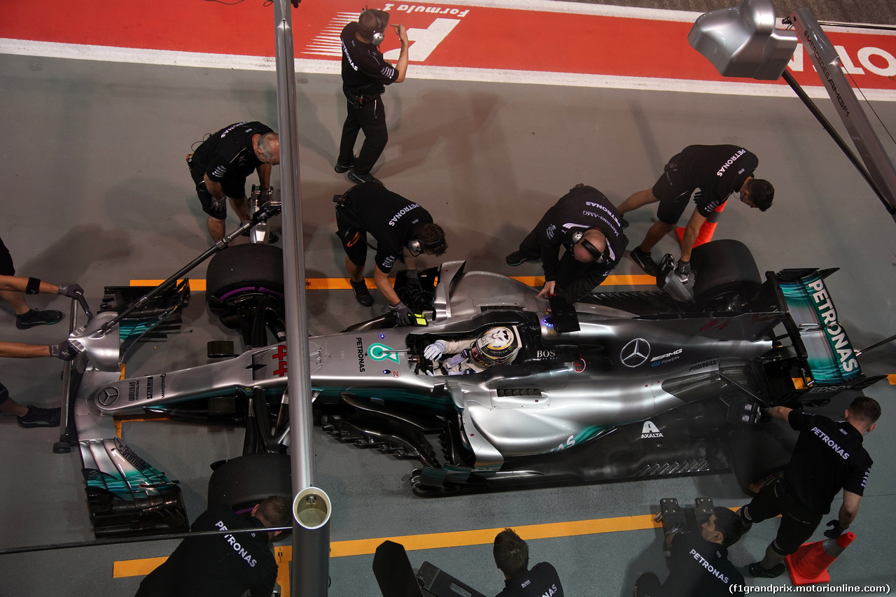 GP SINGAPORE, 16.09.2017 - Qualifiche, Lewis Hamilton (GBR) Mercedes AMG F1 W08