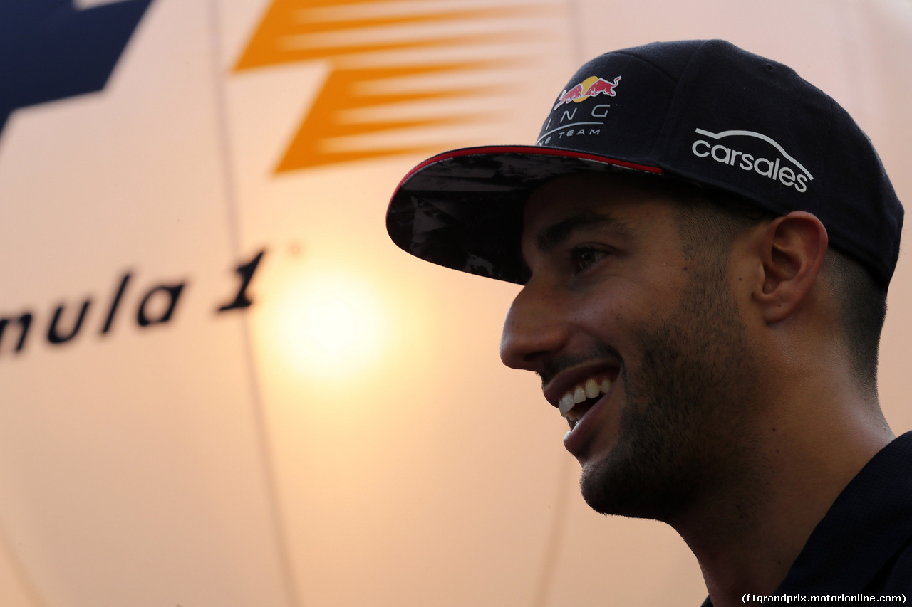GP SINGAPORE, 14.09.2017 - Daniel Ricciardo (AUS) Red Bull Racing RB13