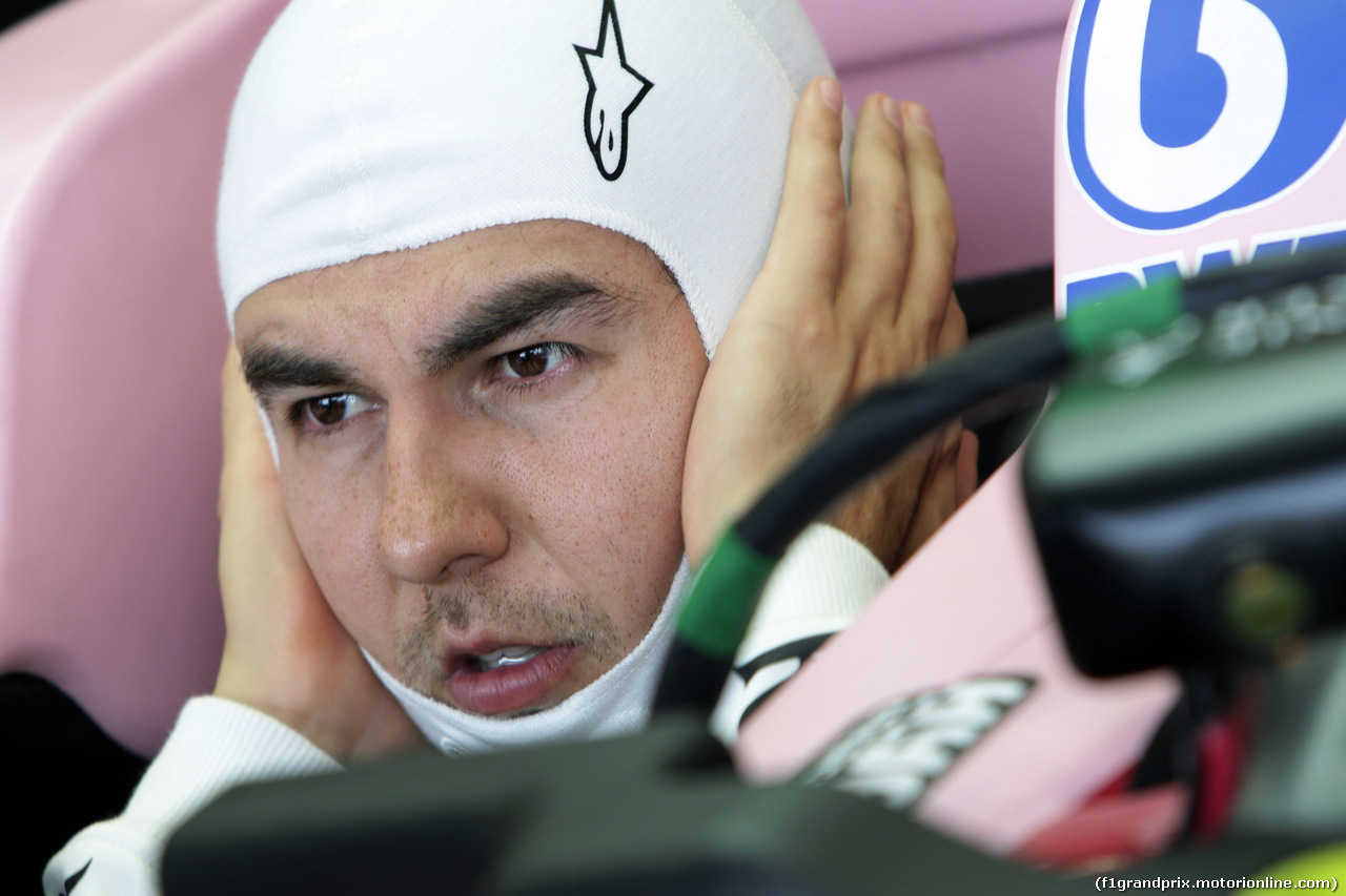 GP SINGAPORE, 15.09.2017 - Prove Libere 1, Sergio Perez (MEX) Sahara Force India F1 VJM010