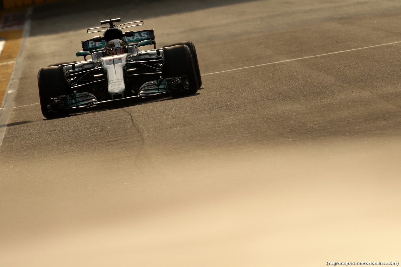 GP SINGAPORE, 15.09.2017 - Prove Libere 1, Lewis Hamilton (GBR) Mercedes AMG F1 W08