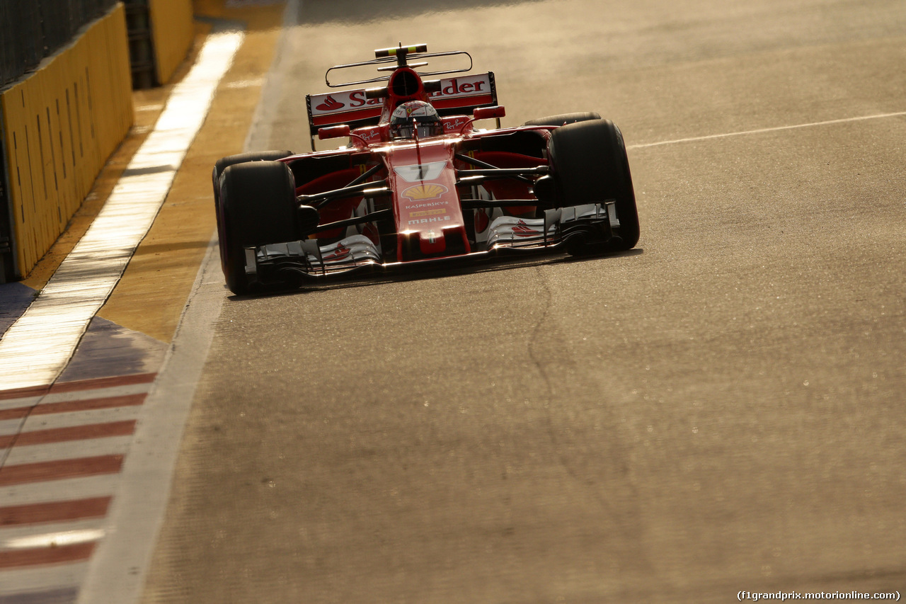 GP SINGAPORE, 15.09.2017 - Prove Libere 1, Kimi Raikkonen (FIN) Ferrari SF70H