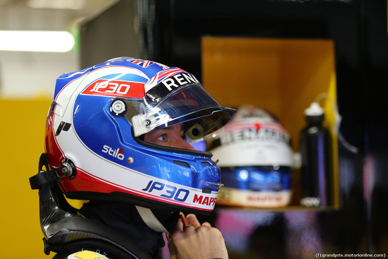GP SINGAPORE, 15.09.2017 - Prove Libere 1, Jolyon Palmer (GBR) Renault Sport F1 Team RS17